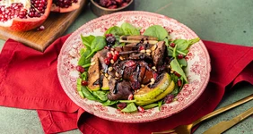 Тёплый салат с куриной печенью