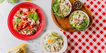 5 салатов с редиской, которые хороши в будни, на даче и к шашлыку