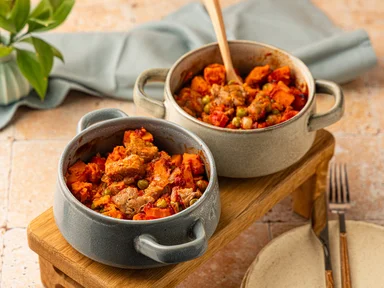 Жаркое из шашлыка с овощами в горшочках