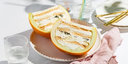 Суп, чизкейк, варенье: рецепты блюд с&nbsp;дыней, которые сделают август вкуснее