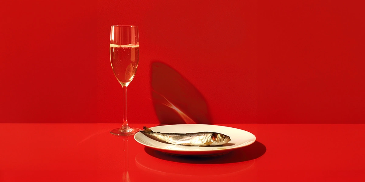 Шампанское с&nbsp;селёдкой, борщ с&nbsp;хурмой и&nbsp;капучино с&nbsp;кефиром: случаи из&nbsp;жизни читателей