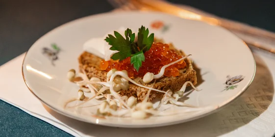 Повод есть: роман с театром и едой, или Вечер по-Булгаковски