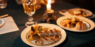 Повод есть: роман с театром и едой, или Вечер по-Булгаковски