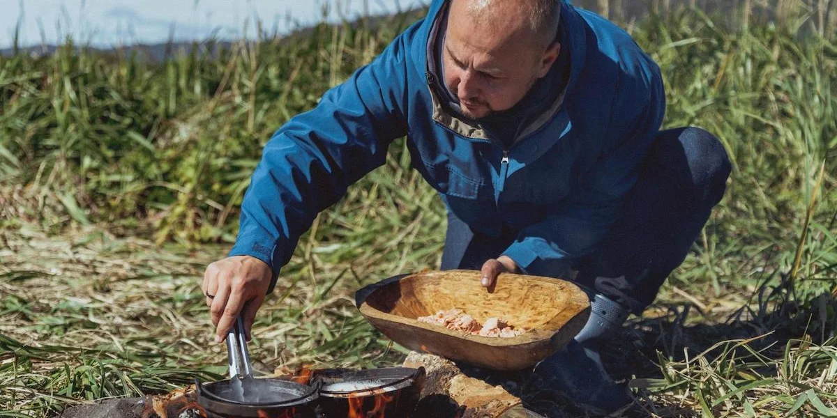 «Мы просто ныряем в лес». Как шефы исследуют Камчатку