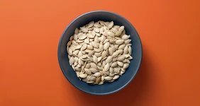 Чем полезны тыквенные семечки