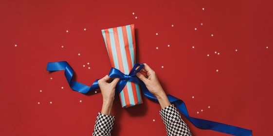 10 простых способов красиво и&nbsp;быстро упаковать подарки