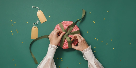 10 простых способов красиво и&nbsp;быстро упаковать подарки