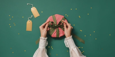 10 простых способов красиво и&nbsp;быстро упаковать подарки