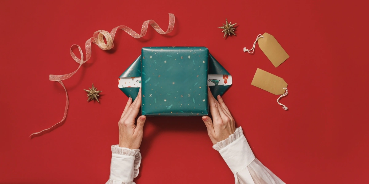 10 простых способов красиво и&nbsp;быстро упаковать подарки