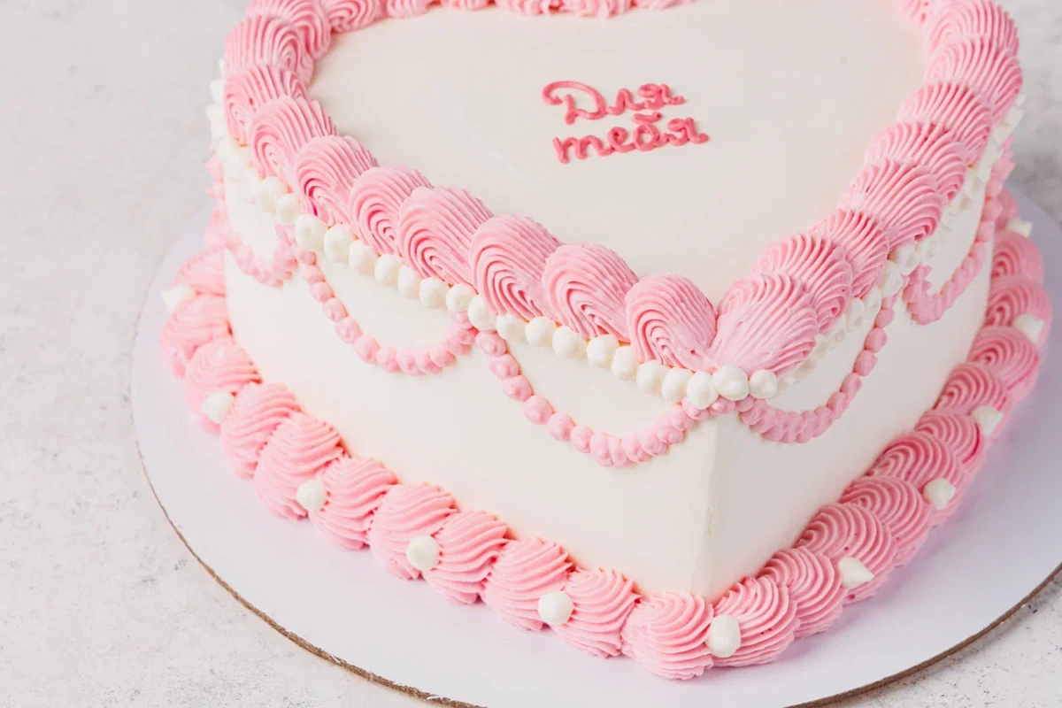 Торт «Розовое кружево»