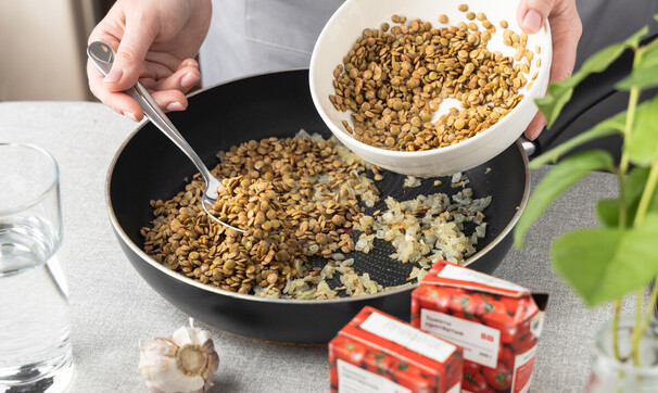 Спагетти с чечевичным соусом, шаг 2/6