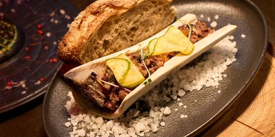 На фестивале «Вкус Якутии — 2024» было представлено 66 блюд и&nbsp;14 напитков. Фото: пресс-служба Ассоциации гостеприимства Республики Саха (Якутия)