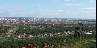 Панорама Якутска со смотровой площадки парка «Урдэл». Фото Лены Кулачиковой