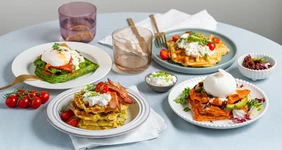 Сытные вафли: рецепты с овощами, сыром и зеленью