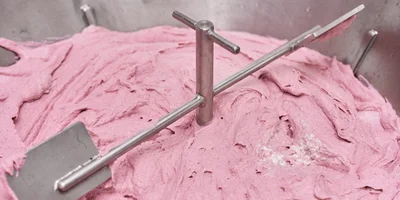 Любовь за горами: как мы искали производство Любменей в тумане Пятигорска