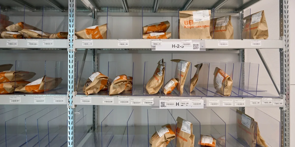 От поставки до доставки: как контролируем качество в магазинах и дарксторах