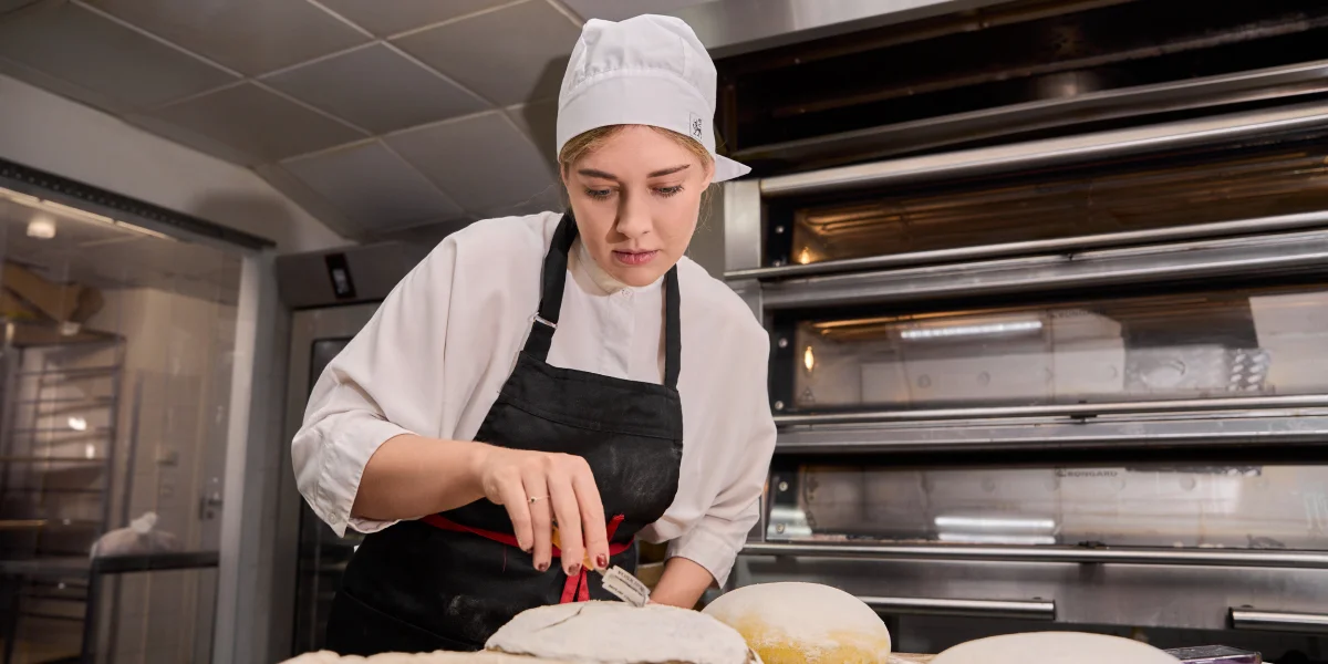 Как актриса превратила хлеб в холсты