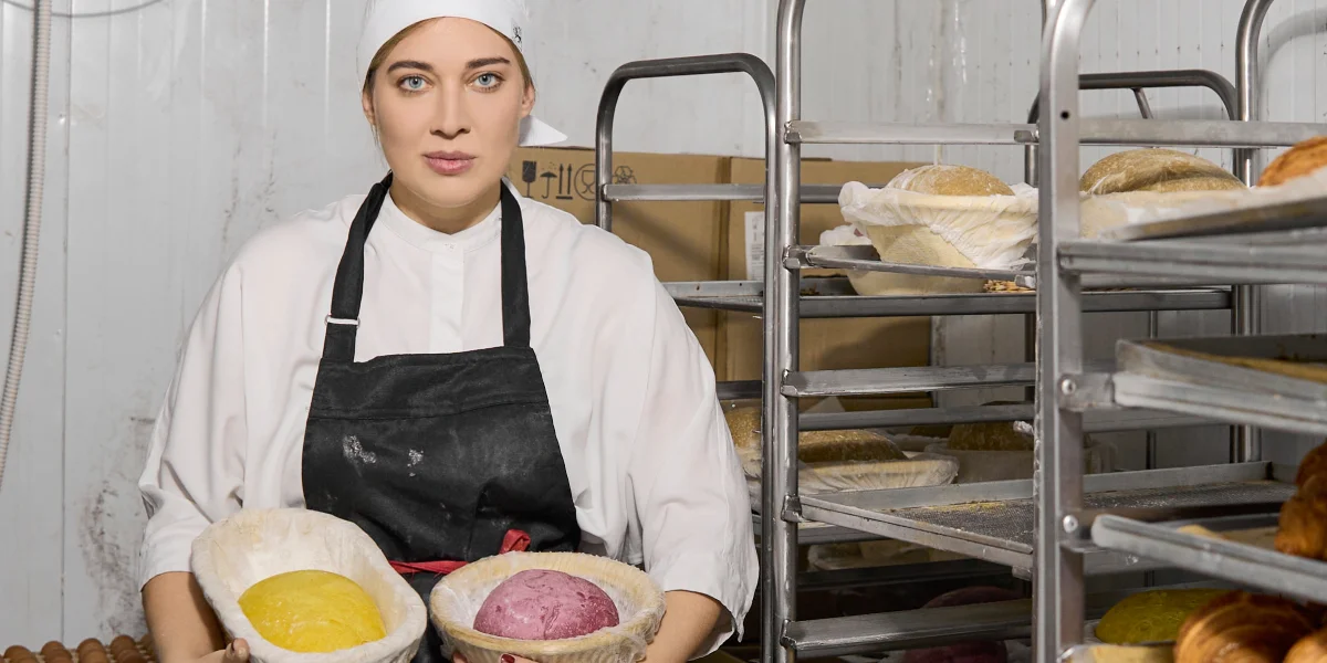 Как актриса превратила хлеб в холсты