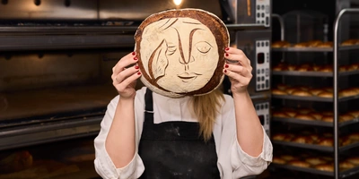 Как актриса превратила хлеб в&nbsp;холсты