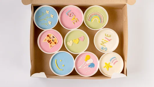 Набор «Весёлые тортики» в стаканчиках, 9 шт