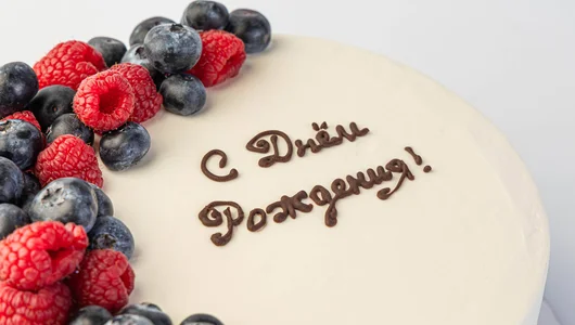 Торт «Ягодная открытка»