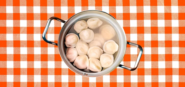 Сколько варить пельмени и как делать это правильно
