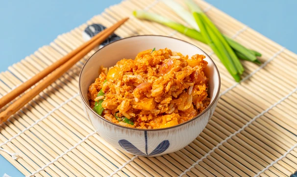 Жареный рис с овощами и яйцом, шаг 8/8