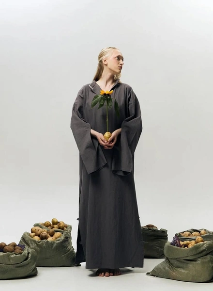 Русский фольклор в&nbsp;моде: как лапти, понёвы и&nbsp;кокошники вошли в&nbsp;гардеробы 2025 года