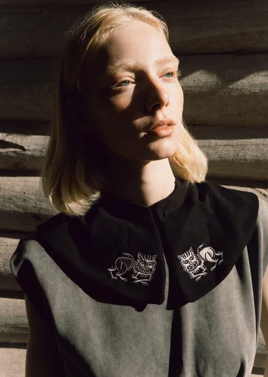 Русский фольклор в моде: как лапти, понёвы и кокошники вошли в гардеробы 2025 года