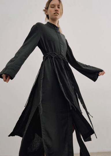 Русский фольклор в&nbsp;моде: как лапти, понёвы и&nbsp;кокошники вошли в&nbsp;гардеробы 2025 года