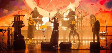 Тренд на русский фольклор: запах деревянного дома, сказки или поиск самого себя