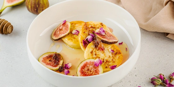 Зачем добавляют цветы в еду и какие сочетания вкуснее