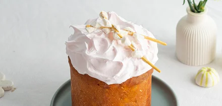 Как украсить кулич: 7 трендовых идей для декора