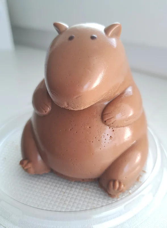 Тестируем новинки вместе: панна-капибара, краснодарская клубника и немного косметики