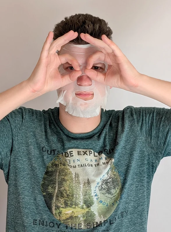 Тестируем новинки вместе: панна-капибара, краснодарская клубника и немного косметики