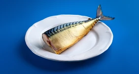 Стоит ли есть копчёную рыбу и чем она полезна