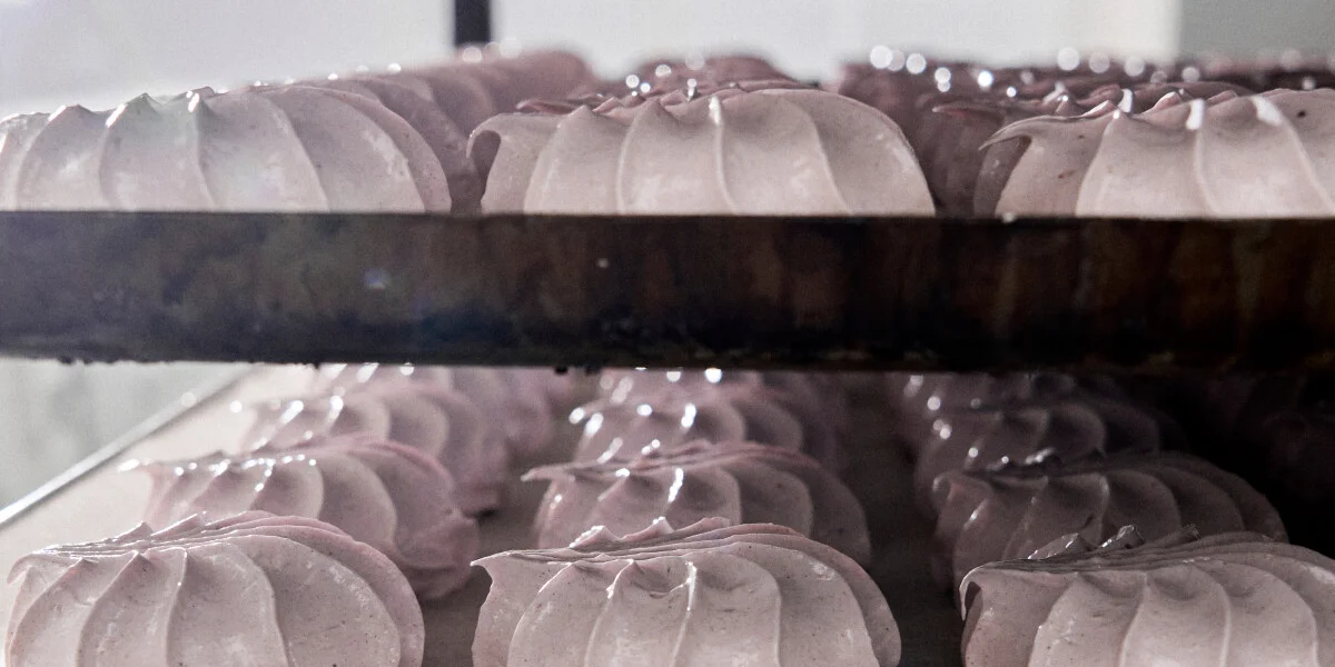 Как на производстве зефира справились с кризисом и подняли уровень качества