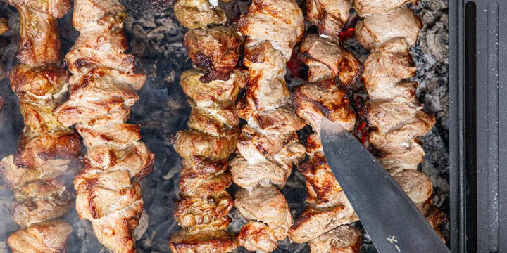 Если крови у шампура нет, всё в порядке, можно снимать