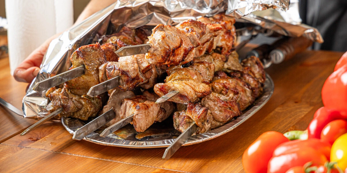 Какой шашлык самый вкусный? Готовим по самым популярным рецептам и выбираем