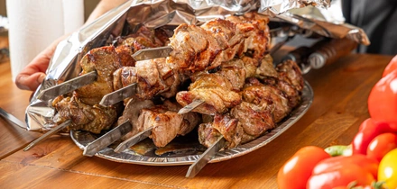 Какой шашлык самый вкусный? Готовим по самым популярным рецептам и выбираем