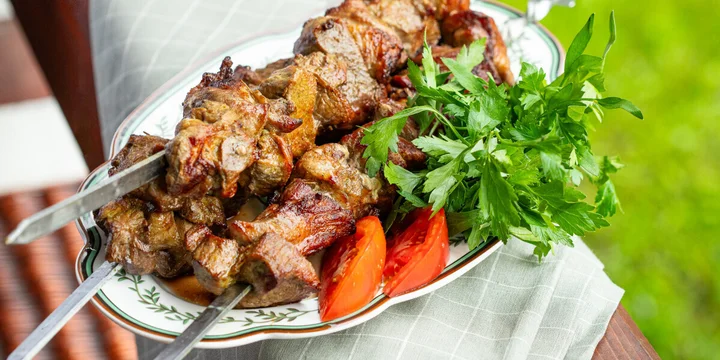 Встречайте победителя — шашлык в вине!