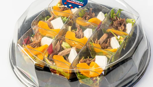 Фуршетный салат «С уткой и манговым соусом» в стаканчиках, 9 шт