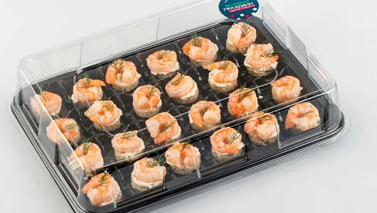 Мини-брускетты с тигровой креветкой и сырным кремом, 24 шт