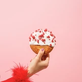 Койн с малиновым курдом