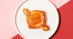 Лодочки с франжипаном и персиками
