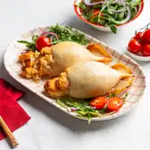 Кальмар, фаршированный сыром и&nbsp;курицей