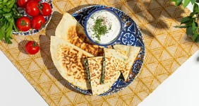 Кутабы с сыром