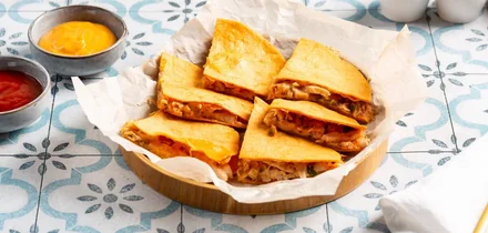 Что приготовить в микроволновке: 7 быстрых и простых рецептов