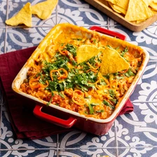 Быстрые начос с мясным соусом