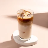 Миндальный айс-латте